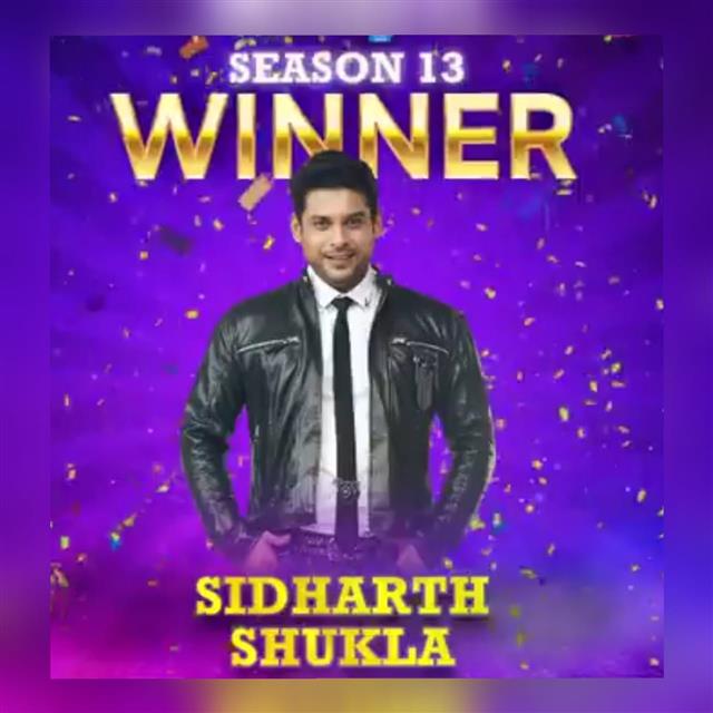 Sidharth Shukla lifts Bigg Boss 13 trophy