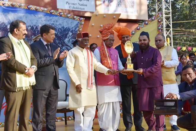 Surajkund crafts mela ends, records footfall of 13L visitors