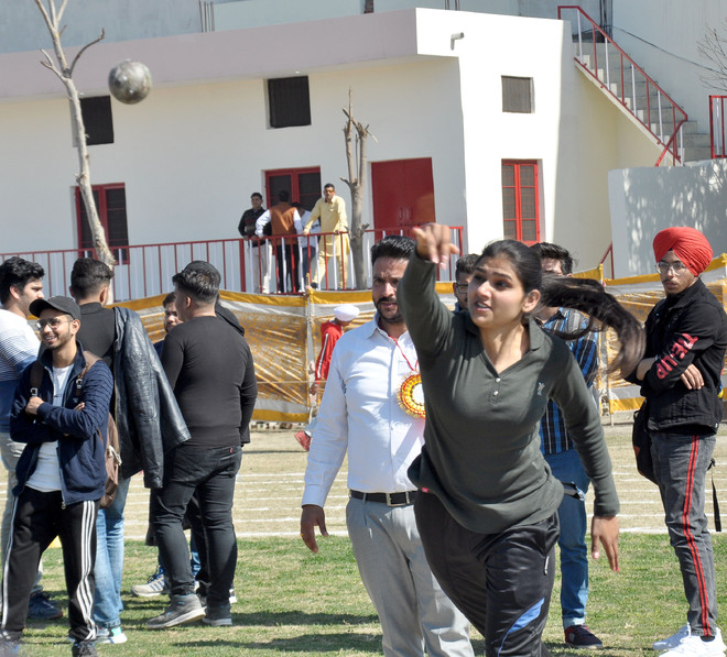Two-day sports meet of DAV College begins