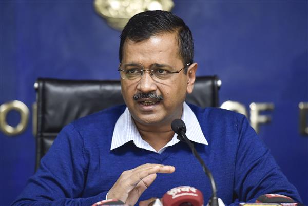 Kejriwal discusses development roadmap with team over dinner