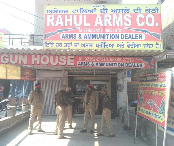 Two gangsters, gunhouse owners among 23 arrested