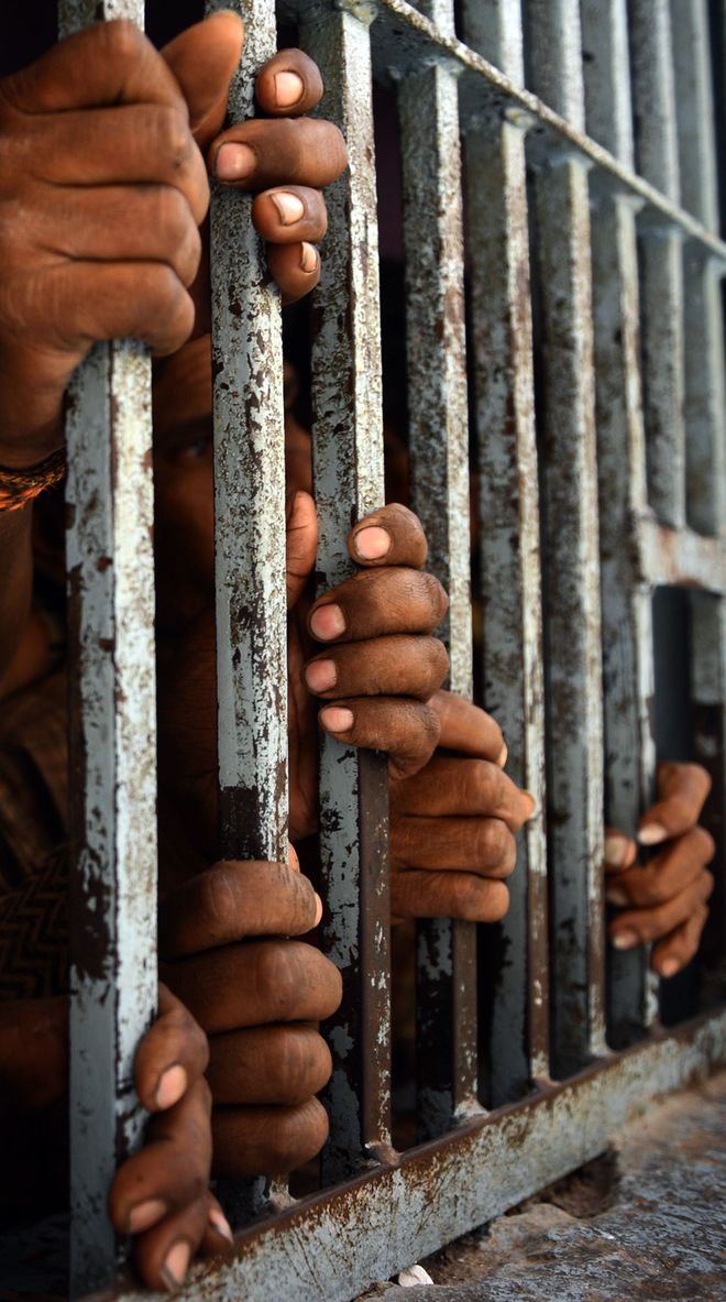 Govt to release 3K convicts on parole to decongest prisons