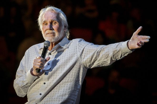 Country music icon Kenny Rogers no more