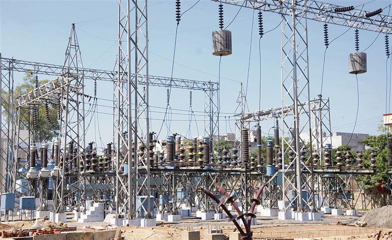 Plan afoot to avert grid collapse: Govt