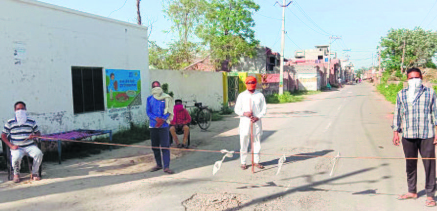 Toderpur youths cordon off village to keep Covid at bay