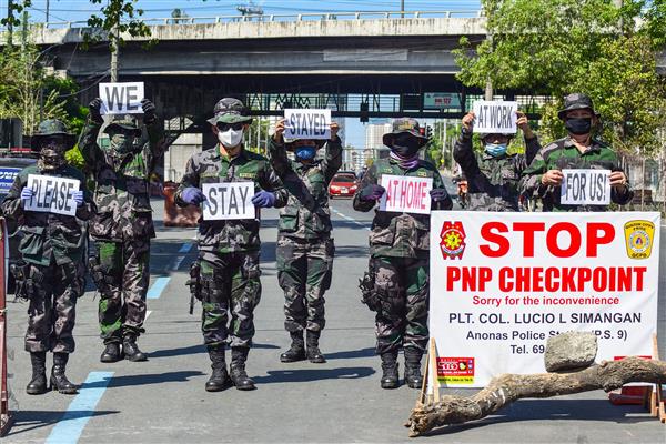 Duterte orders police to shoot quarantine violators