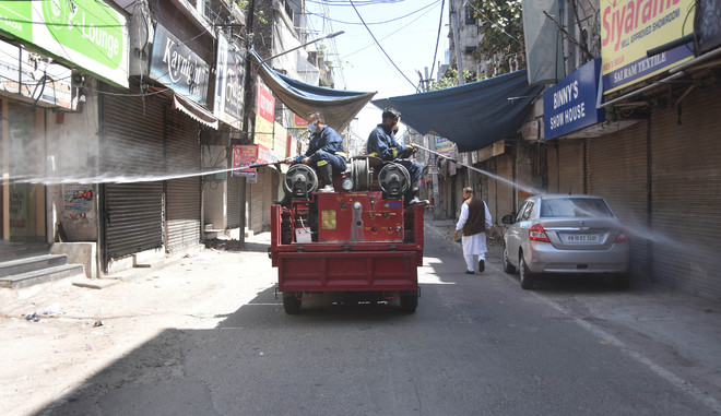 8 jetting machines spray disinfectant in city areas
