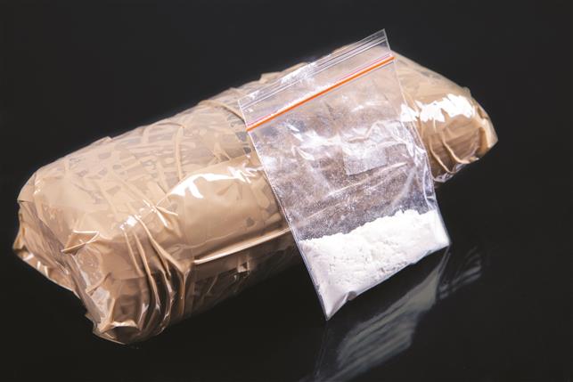 Barnala police seize heroin worth Rs 40 crore from International border