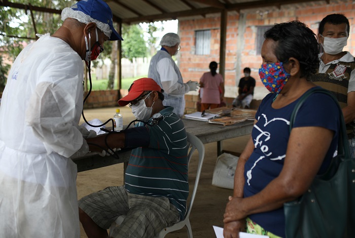 Brazil's coronavirus outbreak worsens as total cases near 500,000