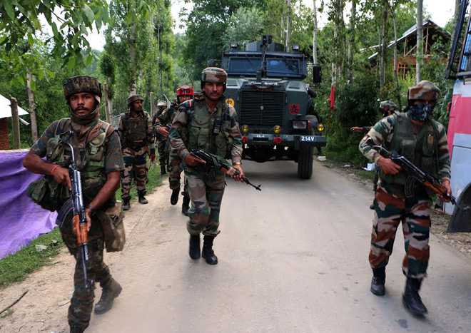 Narco terror module of JeM busted in Kashmir’s Budgam; 6 militant associates arrested