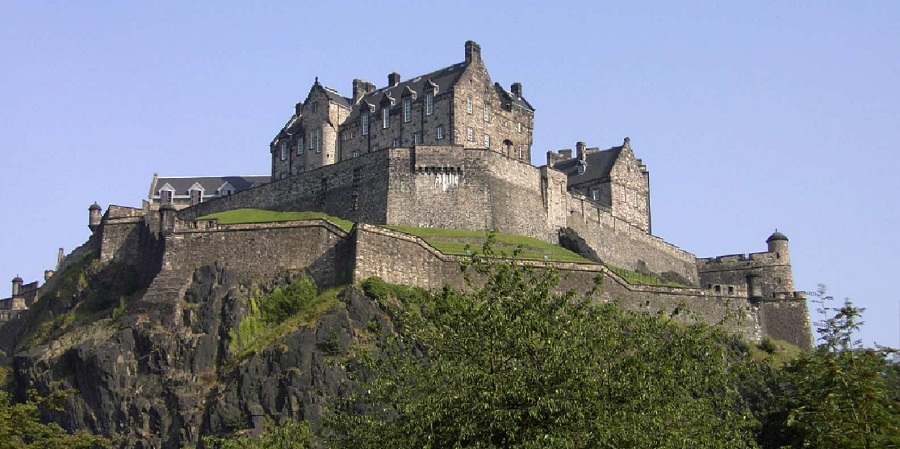 Edinburgh Castle offers virtual tour of secret passages