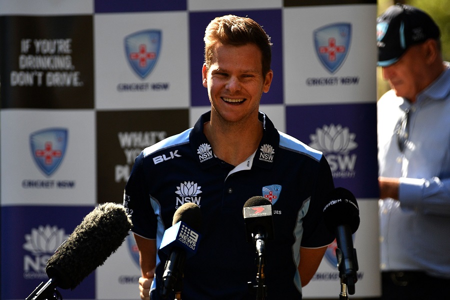 Top Australian cricketers resume training