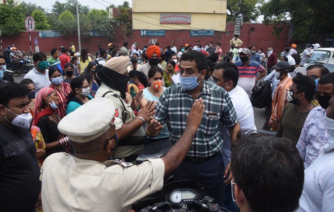 Parents protest against school fees in Ludhiana