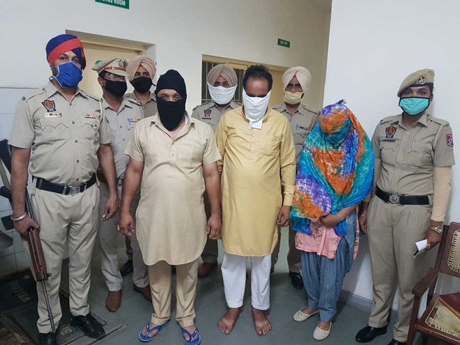 Sub-inspector, 2 others arrested for extortion in Ludhiana