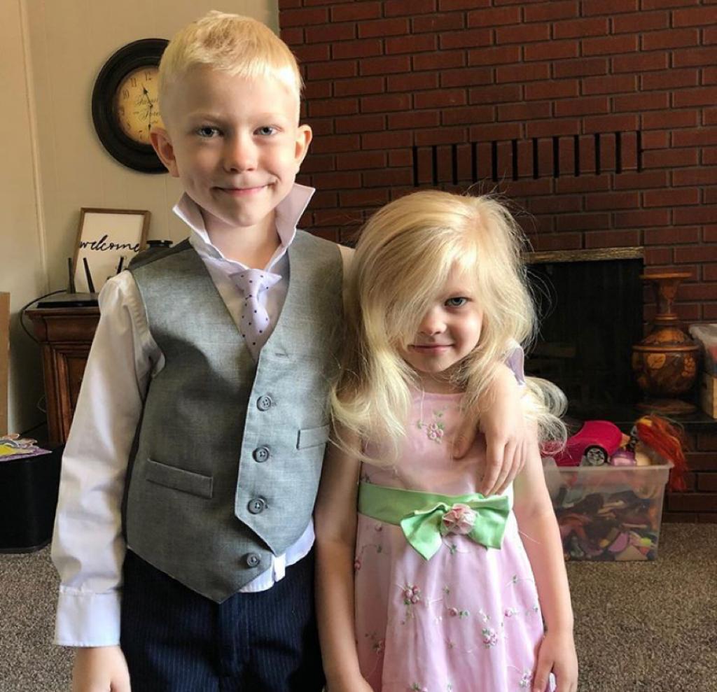 6-year-old gets 90 stitches saving his sister from dog attack; named 'honorary World Champ'