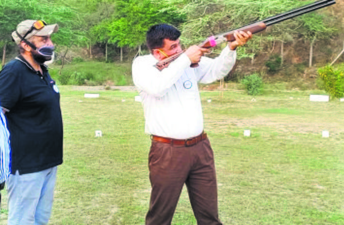 Shotgun Sodhi teaches how to shoot down drones