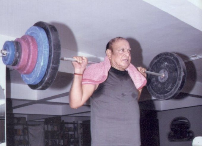 Ex-Gujarat CM Shankersinh Vaghela beats COVID-19 and flaunts fitness goals, pictures go viral
