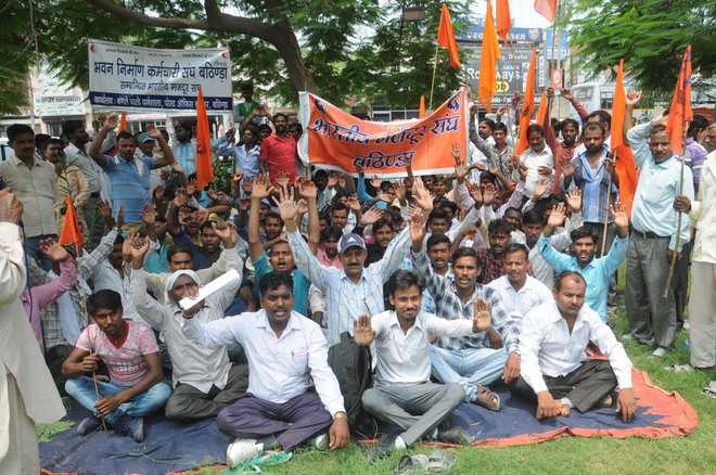 RSS-affiliate Bharatiya Mazdoor Sangh calls for nationwide campaign against govt