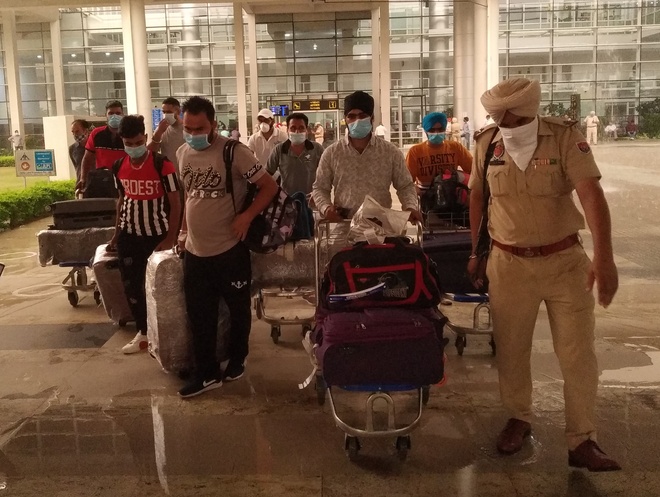 Two flights bring home 341 persons stranded abroad