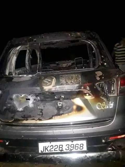Off-duty soldier kidnapped in Kashmir, car burnt