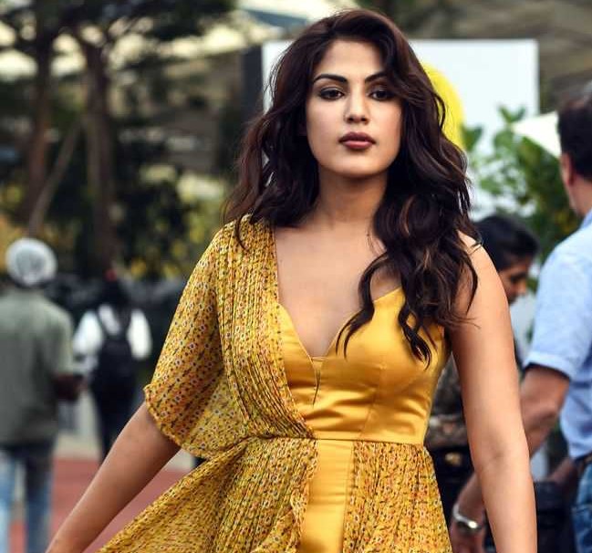 ED summons Rhea Chakraborty for questioning in Sushant Singh Rajput death case