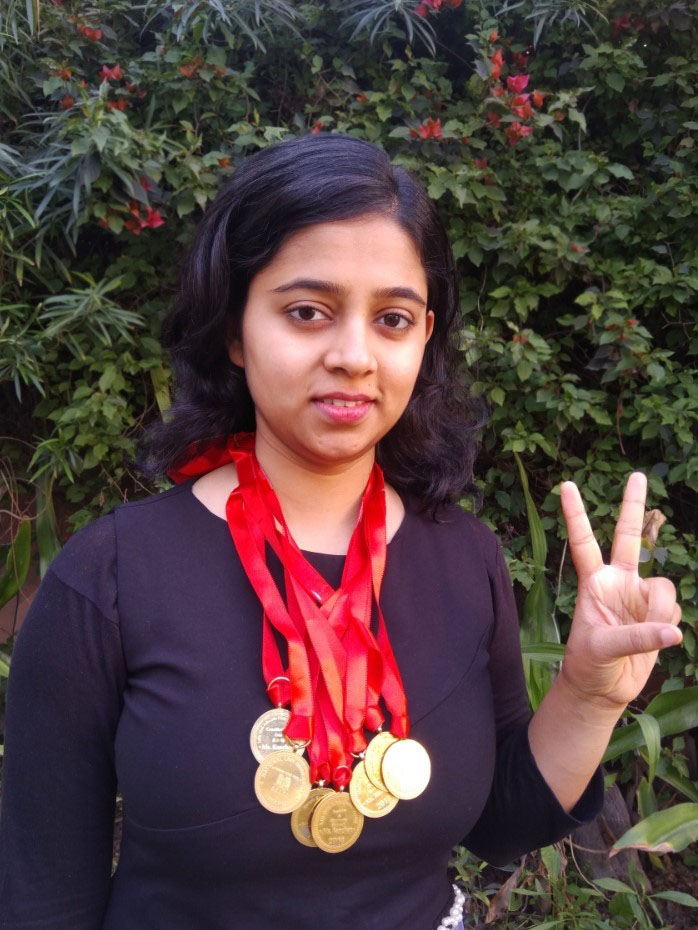 Sirsa girl gets 35th rank in Civil Services