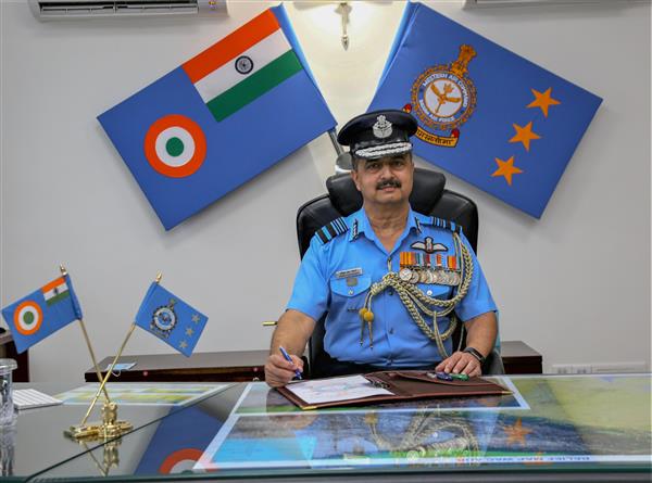 Air Marshal V R Chaudhari takes over as chief of IAF’s Western Air Command