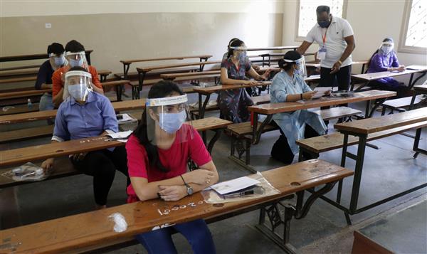 UGC questions decision of Maharashtra, Delhi to cancel final-year exams