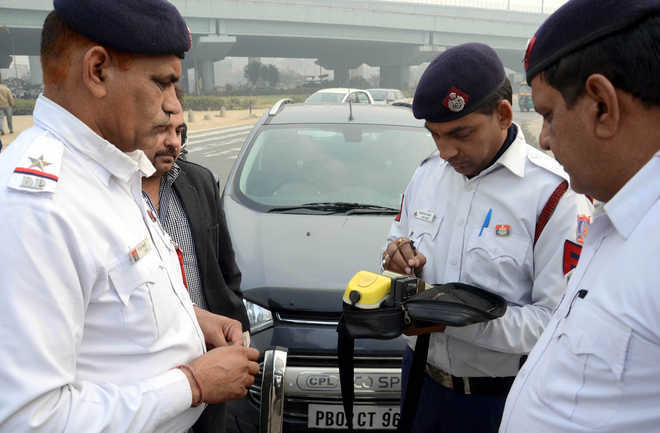 Coronavirus lockdown: Centre extends validity of driving licences, other documents till December 31