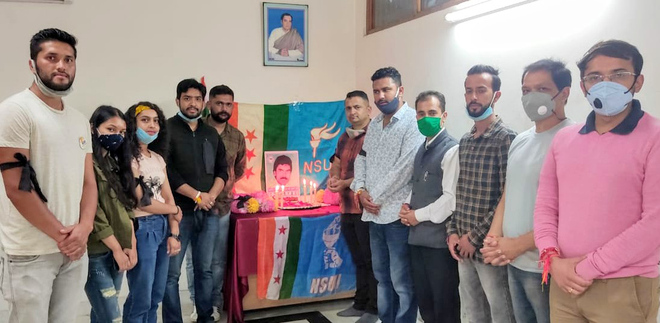 NSUI pays tributes to Nasir Khan