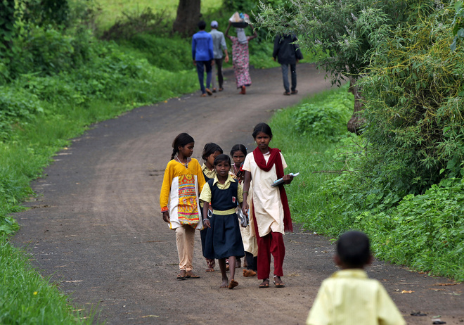 Forced to travel 50 km for online classes, Maha village kids move rights panel