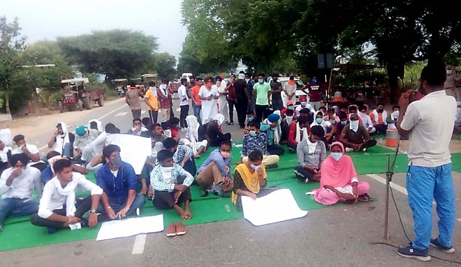 Bathinda college students hold protest, seek fee waiver