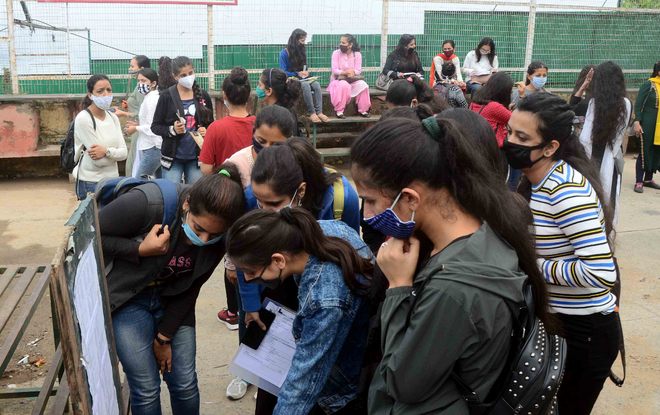 Confusion reigns as Himachal Pradesh University exams begin