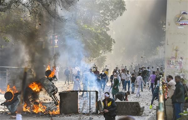 Ex-judges hit out at critics of police probe into Delhi riots