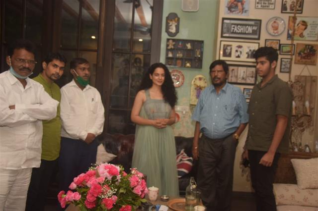 Will welcome Kangana if she joins BJP, says Ramdas Athawale; adds 'no need to worry in Mumbai'
