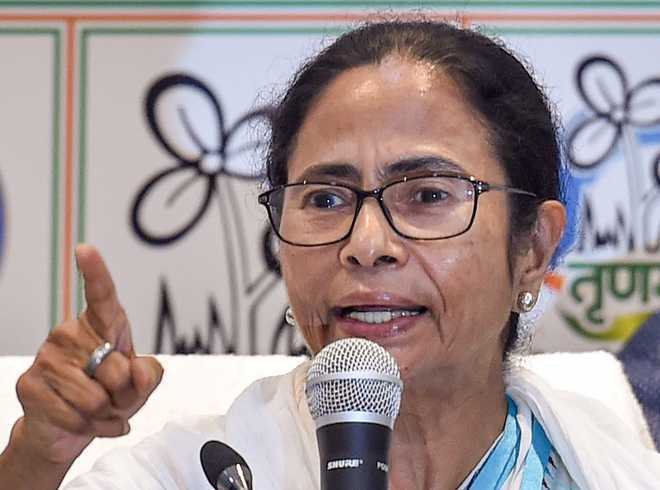 Refrain from surpassing CM: Mamata to Governor