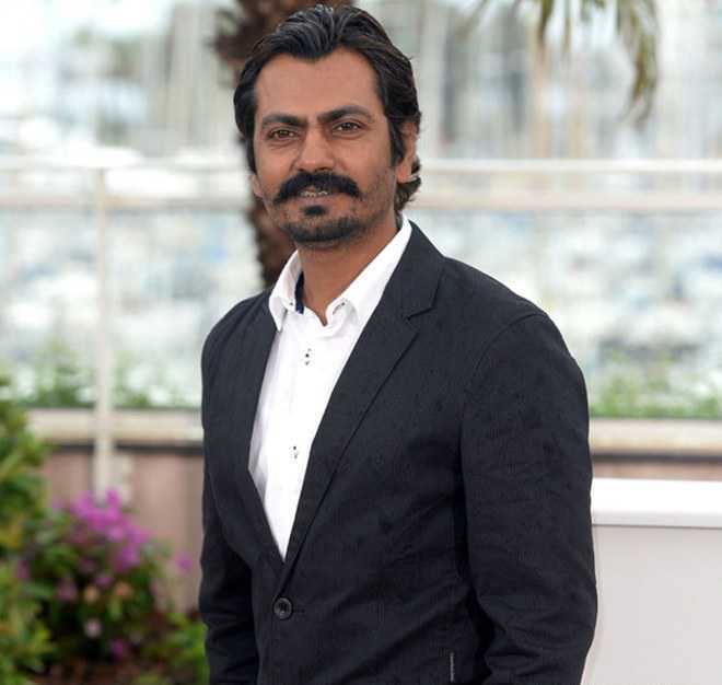 Nawazuddin Siddiqui’s wife records her statement on her complaint against hubby, his kin