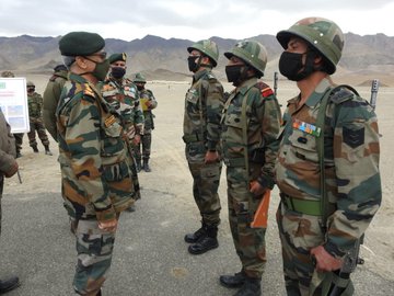 Army Chief Naravane asks troops in Ladakh to maintain high order of operational preparedness