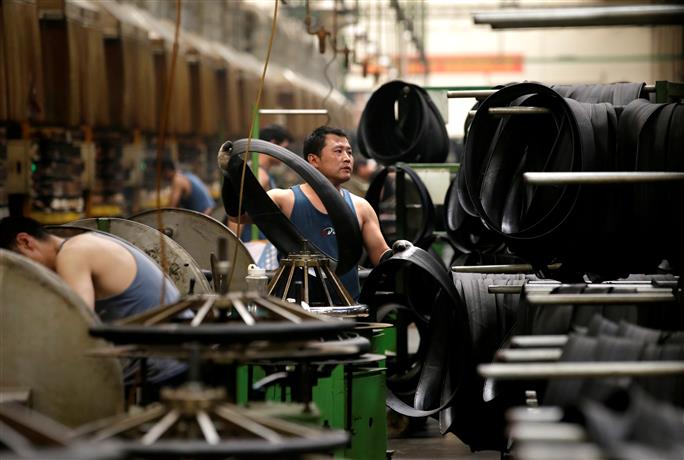 China's factory activity accelerates at solid pace in Sept on boost from overseas demand