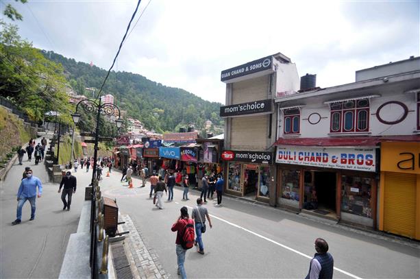 Himachal throws open its borders amidst mixed reaction