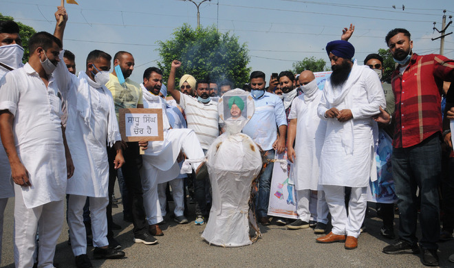 YAD demands action against Cong’s Dharamsot, Dhaliwal