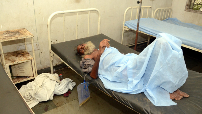 Grappling with inflow  of destitute patients