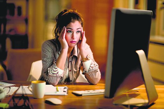 Students lose sleep for overseas online classes