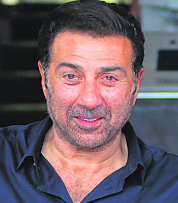 Congress MLAs to boycott meet chaired by Sunny Deol