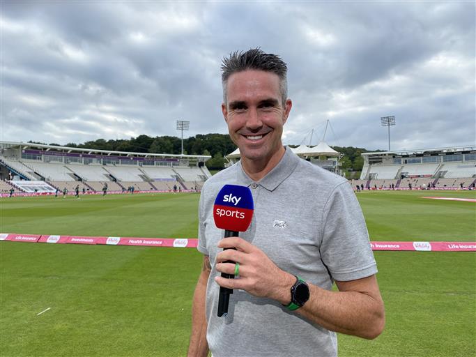 Kevin Pietersen’s tweet in Hindi 'warns' Indian cricket team of upcoming England challenge