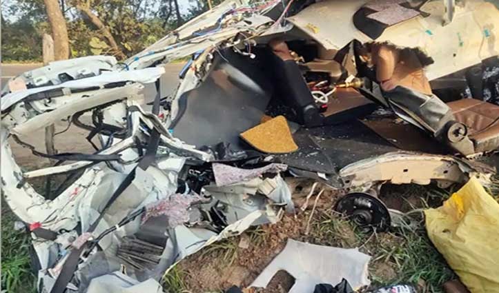 2 die, 4 injured in car-tanker collision on Nalagarh-Ropar highway