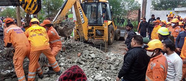 23 dead, 15 injured in roof collapse at Ghaziabad cremation ground