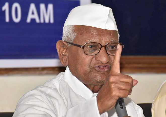 Hazare writes to PM; to launch hunger strike on farmers’ issues in Delhi