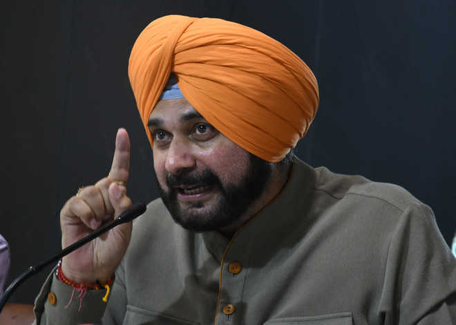 Centre wants to impose Prez rule in state: Navjot Sidhu