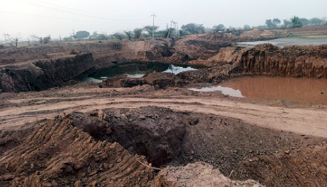 Mining mafia targets new sites; Opposition demands ED probe